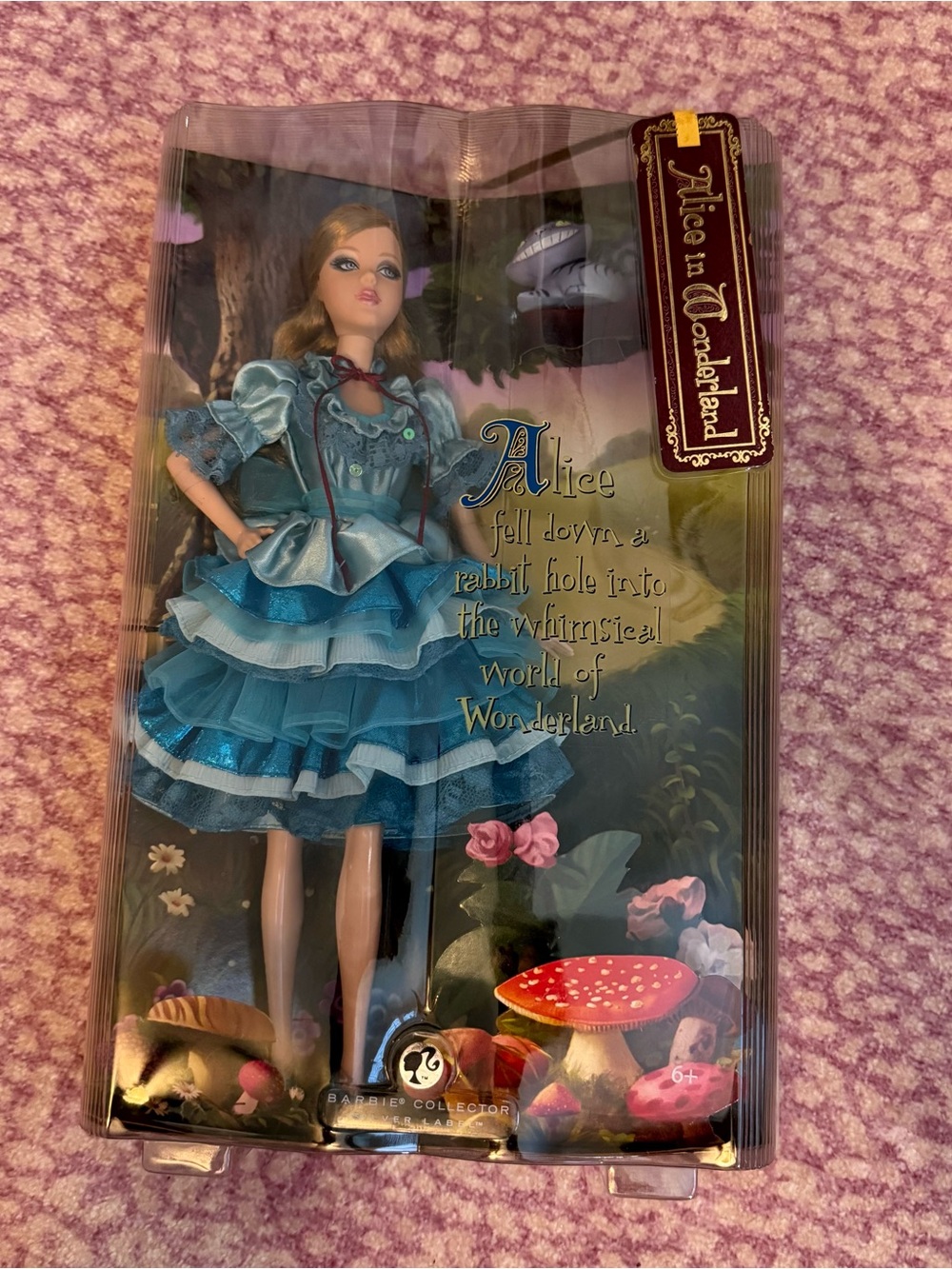 Alice in Wonderland Barbie - Silver Label - Picture 2 of 11